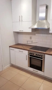 Przestronny komfortowy apartament z dużym tarasem.