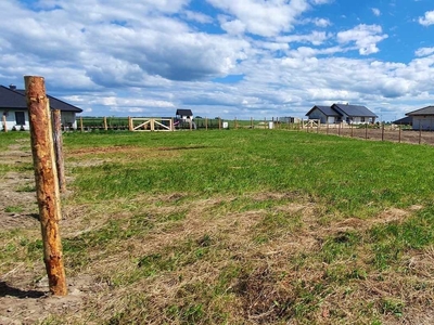 Działka budowlana Zajezierze Sztum 958m2 ogrodzona oraz uzbrojona w prąd i wodę