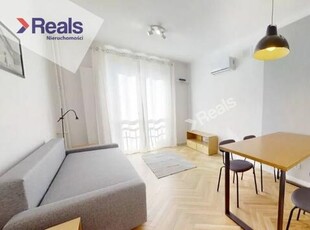 Apartament w kamienicy na Śródmieściu