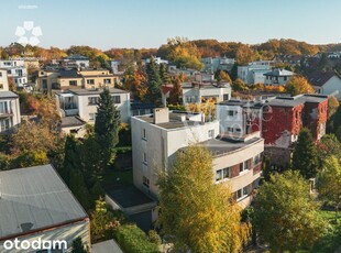 Przestronne Mieszkanie W Świetnej Lokalizacji