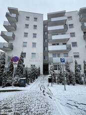 Mieszkanie 3-pokoje, zamknięty teren z parkingiem