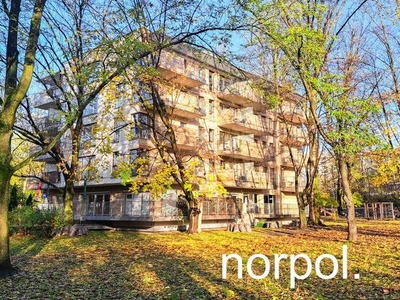 Aleja Kijowska, 28m2, balkon, winda, dużo zieleni, park | For rent from now