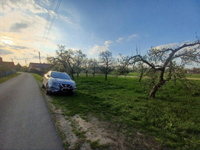 Działka budowlana przy drodze asfaltowej. RATY.