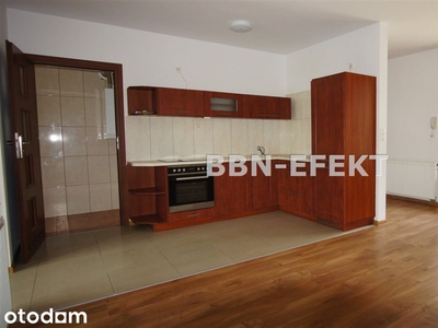 Jasny nowoczesny penthouse na osiedlu Splace