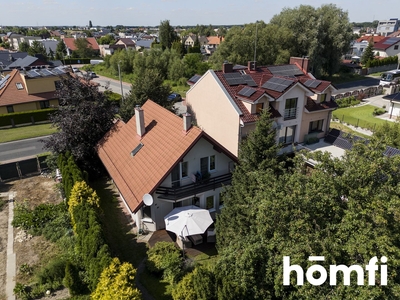 Na sprzedaż dom z pięknym ogrodem w Kościanie