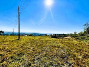 Działka budowlana na malowniczym pogórzu