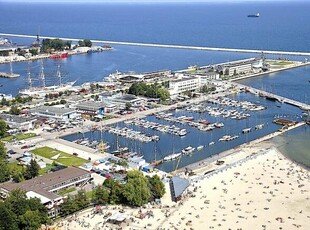 Komfortowy Apartament w Centrum Gdyni z widokiem na morze , przy plaży i marinie.