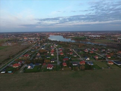 Atrakcyjna działka na Mazurach, Szczycionek