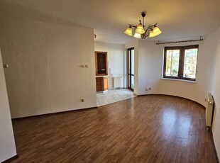 Przestronny apartamentowiec w sercu Pogodna