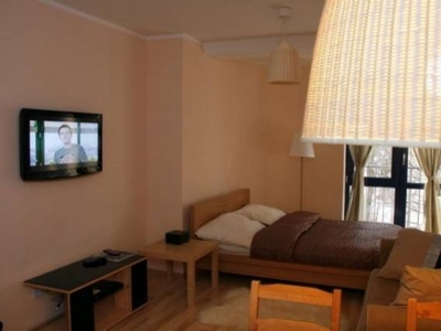 Apartament 77