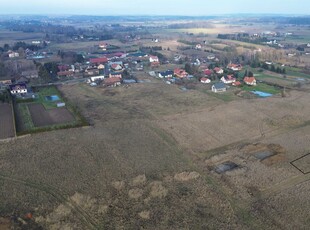 Działka pod zabudowę w spokojnej okolicy Gady