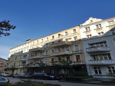 Daszyńskiego/Jedności Narodowej, piękne, duże mieszkanie. Inwestycja.