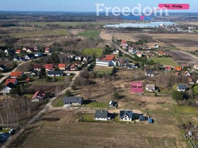 Działka z projektem budowy budynku mieszkalnego