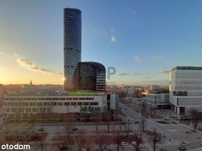 Apartament na 10 piętrze przy Sky Tower/Centrum