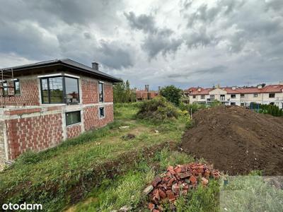 Kameralny apartamentowiec w zielonej okolicy