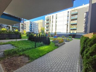 Fajny apartament typu m3 w centrum miasta z garażem