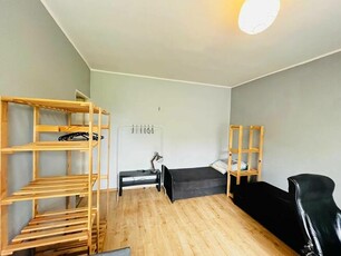 HOSTEL WROCŁAW - ХОСТЕЛ ВРОЦЛАВ