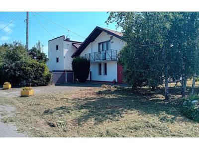 Dom na sprzedaż 280,00 m², oferta nr 826971