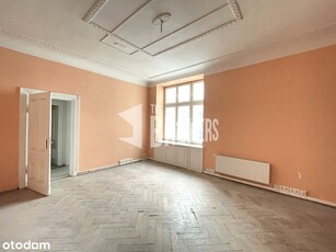 Apartament W Zrewitalizowanej Kamienicy