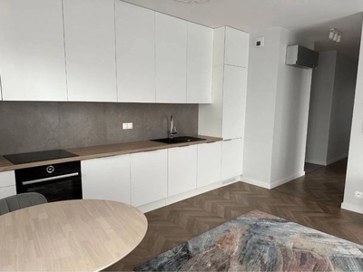 Apartament 60 m2 3 pok. Metro Werzbno