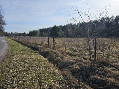 Malownicz działka Kolonia Ldzań nad rzeką Grabia