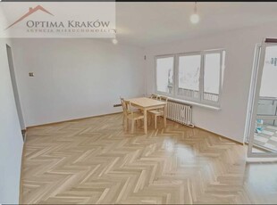 Kraków Czyżyny Dywizjonu 303, 62,50 m