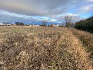 Sprzedam działkę budowlaną, super lokalizacja, ostatnie w okolicy!