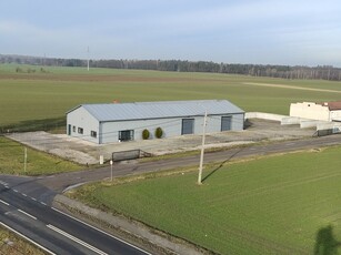 Wynajmę halę o powierzchni 350 m2