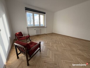 Jasne mieszkanie z potencjałem aranżacyjnym – 36,7 m² |