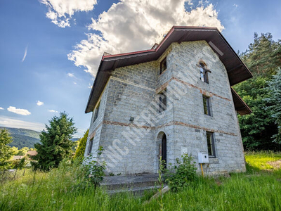 Dom do wykończenia w Kojszówce