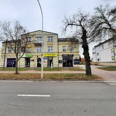 Lokal 45mkw. na 2 gabinety lub biuro Al. Legionów 27, parter, parking