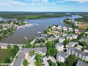 Mieszkanie w centrum miasta, przy jeziorze.