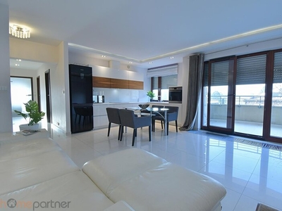 Mieszkanie do wynajęcia 70,00 m², piętro 3, oferta nr 13266