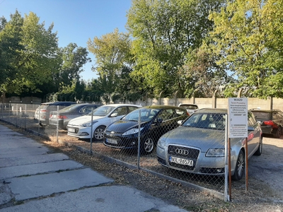 Parking Lotnisko Chopina Okęcie Warszawa