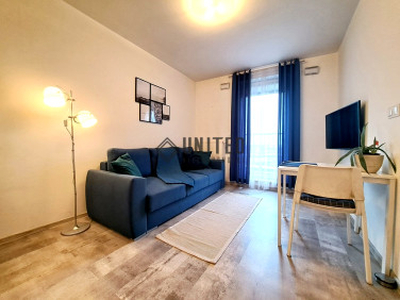 Apartament, Staszica