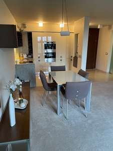 Ekskluzywny apartament przy ul. Grunwaldzkiej w Sopocie, 150 metrów od morza.