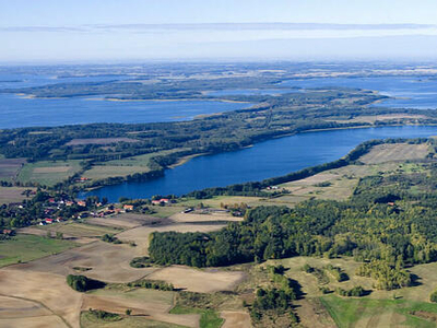 Budowlana Działka Mazury nad jeziorem