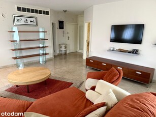 Żelazna apartament 65 mkw z widokiem XIII pietro