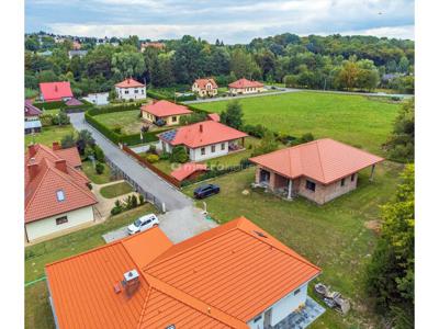 Dom na sprzedaż 160,70 m², oferta nr DYLA627