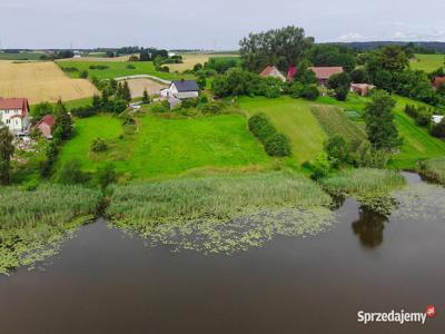 Działka z linią brzegową jeziora - Długochorzele