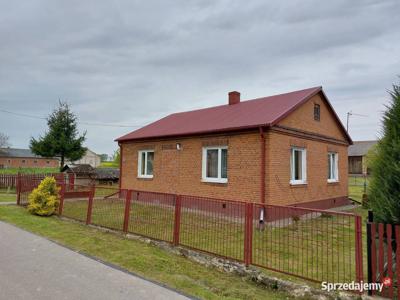 Gospodarstwo (dom, obora, stodoła) pow. 0,85 ha