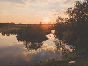 Dzialka budowlana przy rzece Park Krajobrazowy