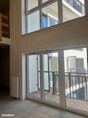 Apartament 44 m2 z antresolą 5 m wysokości w Gdyni