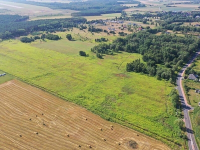 Atrakcyjna działka pod lasem