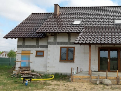 Nowy Dom w Trzciance (do ukończenia) 184 m2. 6-pok +salon. Okazja!