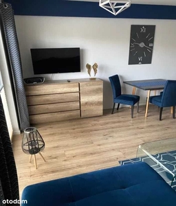 Apartamentowiec/ogródek/umeblowanie w cenie