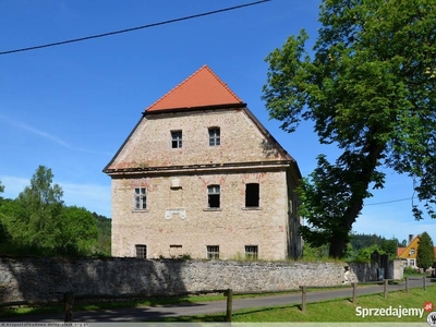 Budynek Zabytkowy Plebania XVIII wiek duża działka!