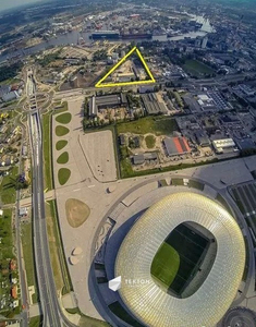 Duża działka inwestycyjna przy Stadionie w Letnicy