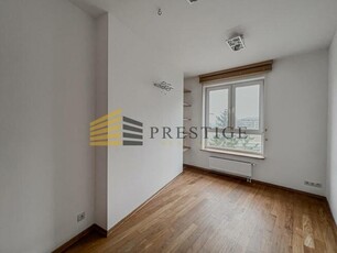 **Apartament z tarasem** Kameralne osiedle