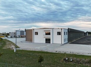 Hala magazynowa Pobiedziska 3650 m2 + BIUROWIEC